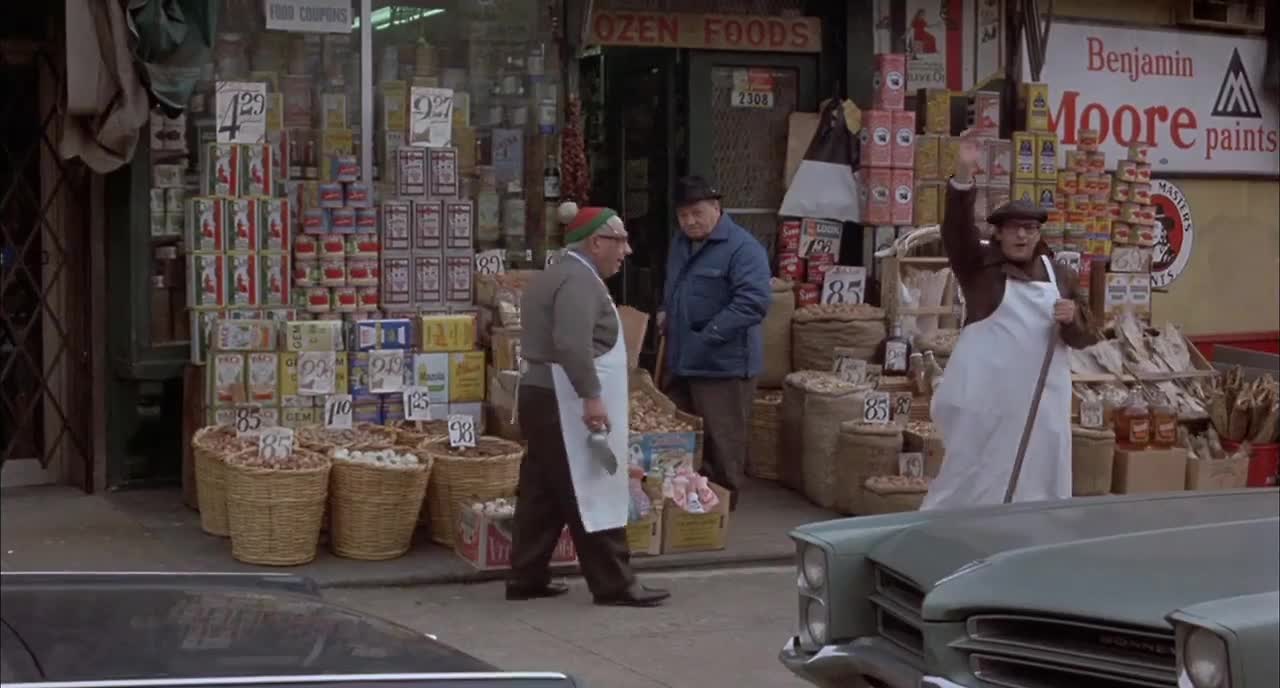 Hey, yo, tiger. Hey, Ralphie. - The Seven Ups | Clip.Cafe