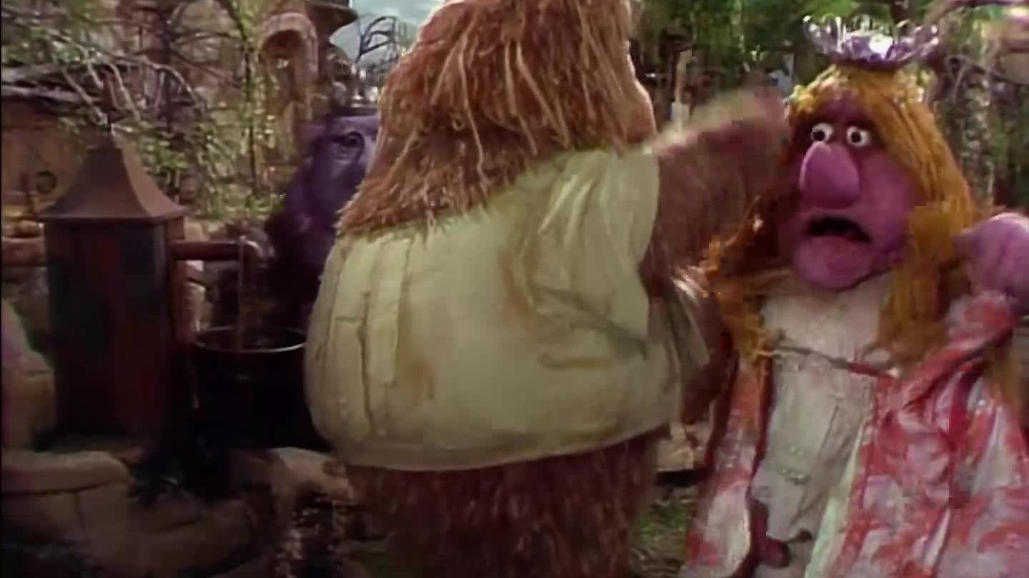 Look, Ma! I got a Fraggle! Aaaaaah! - Fraggle Rock | Clip.Cafe