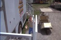 All right, move it. Get back to work