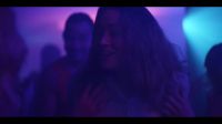 Are you staying at the backpackers? -Yeah. I'm Sofie