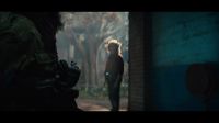 [Gus] Look!