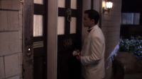 Hello? -Just a minute!