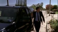 OK, Bones, I'm going in, you wait outside. - Booth
