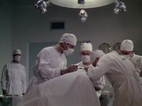 Retractor
