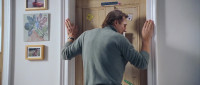 Sam time for dinner I'm not hungrySam I've done chicken kebabsLook at the sign on the doorRight