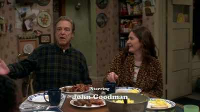04x19 - Three Ring Circus - The Conners