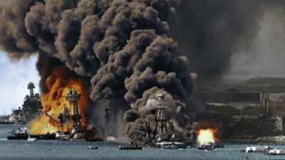 1,177 MEN ARE KILLED. - America in Color