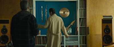 1,533 albums.
Only jazz, everything is there. - 15 Ways to Kill Your Neighbour