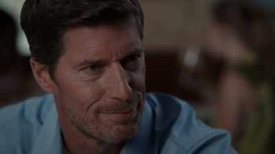 10 a.M.'s wonderful.
[chuckles] - A Date with Deception