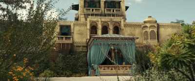 10 kilos? That is a big shipment. - Shantaram