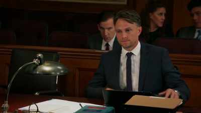 10-minute recess.[ gavel bangs ] - All Rise