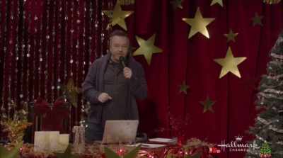 $15,000 - - Christmas Scavenger Hunt