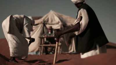 ‫في عام 1916، اكتشف فريق "ريزنر"
‫تماثيل "الجرانيت" الجميلة، - Black Pharaohs: Sunken Treasures