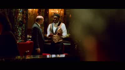 20. DEALER HAS 19. FINE. GOOD START. - Ocean's Eleven