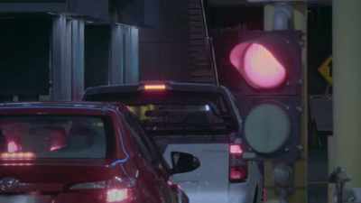 200,000 people pass
through here every day. - Trafficked with Mariana van Zeller