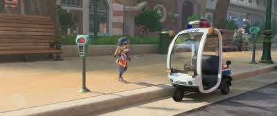 201. Hey, watch where you're going, fox! - Zootopia