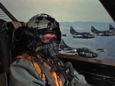 205 to CAG.
Commencing flak-suppression run. - The Bridges at Toko Ri