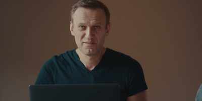 300,000 views for 20 minutes. - Navalny