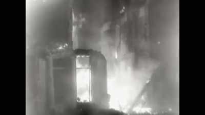 4,000 homes were destroyed, - The Buildings That Fought Hitler