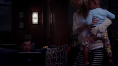 40-year-old scotch.
A patient gave it to me. - Grey's Anatomy
