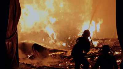 400 firefighters tackled the blaze - Ancient Engineering