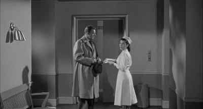 - 407, please.
- Second door to your right. - Chicago Syndicate