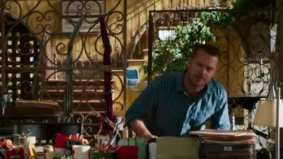 5 o'clock ... remember 5 o'clock. - NCIS: Los Angeles