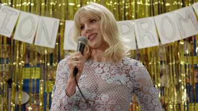 50 pence still. Still 50 pence. - Motherland