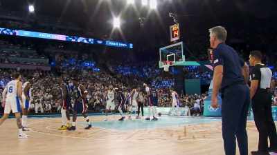 59-68, we're behind
the Americans but not by much. - Court of Gold