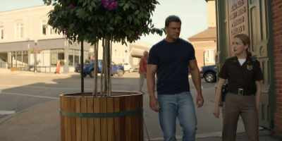 - 65 million worth.
- That's the problem. - Reacher