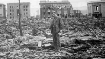 70,000 people were killed instantly, - The Art of Japanese Life