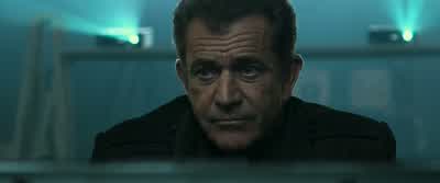 9% battery power. - The Expendables 3