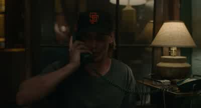911. What is your emergency? Hello? Can you hear me? - Caught Stealing