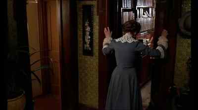 96... 97... 98... 99... 100. - The Railway Children