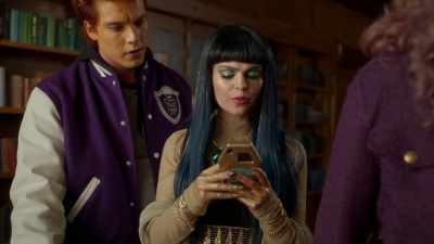 98134 is in a place - Monster High 2