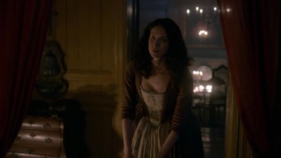 A bed... - Outlander