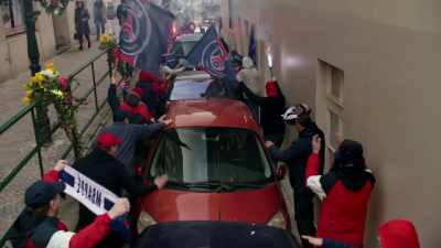 A big soccer match just ended,
and it's total gridlock. - Whiskey Cavalier