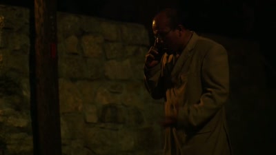 A boy is in the house. Luther! - Kick Me