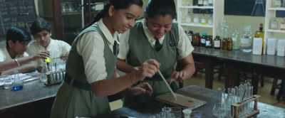 A broken clock, - Hichki