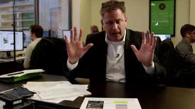 A BUTTON,
THAT GOES OUT
TO THE INTERNET - The Patent Scam