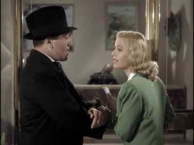 A cab will get you there
in five minutes. - Holiday Inn