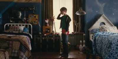 A caseworker? That's me.
How can I help you? - The Book of Henry