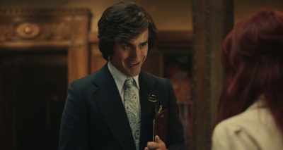 A circular slice of banana
on your cheek. - Cruella