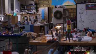 A complete disaster... - Christmas in the Air