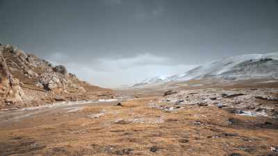 A complete lack of fresh snow
making it even harder - Ghost of the Mountains