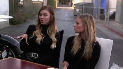 A esposa do cara achou
um vídeo meu transando com ele." - The Randall Scandal: Love, Loathing, and Vanderpump