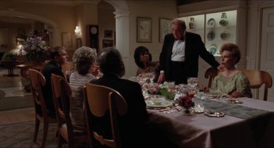 A family tiff seems to be developing - The War of the Roses