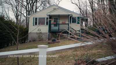 A family that you probably
didn't mess with. - Killer Inside: The Mind of Aaron Hernandez