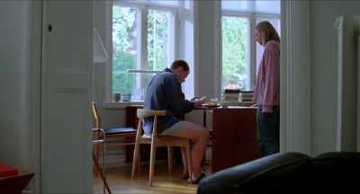 A father shot his wife and three kids. - Sick of Myself