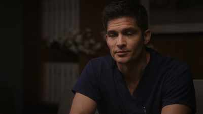 A fetus with a massive tumor - The Good Doctor